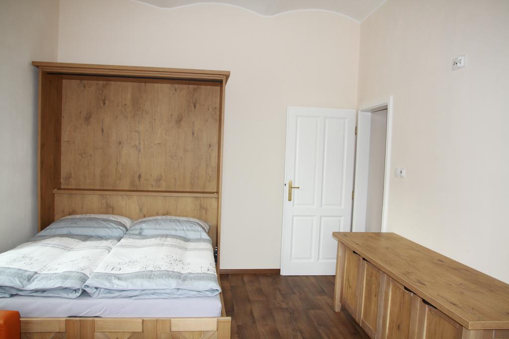 Appartement Satlava Valtice Extérieur photo